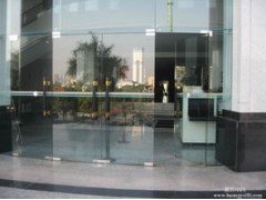 北京大兴区安装玻璃门 玻璃自动门 防爆玻璃门图2
