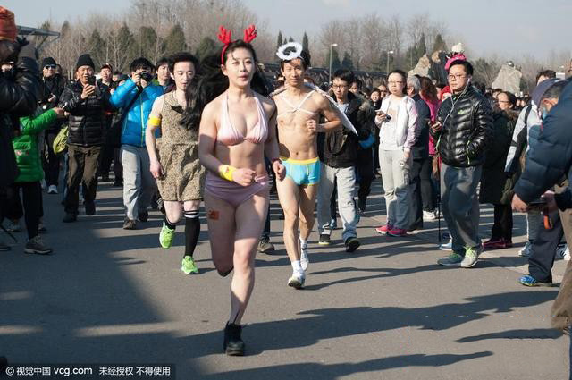 女选手豪放出镜